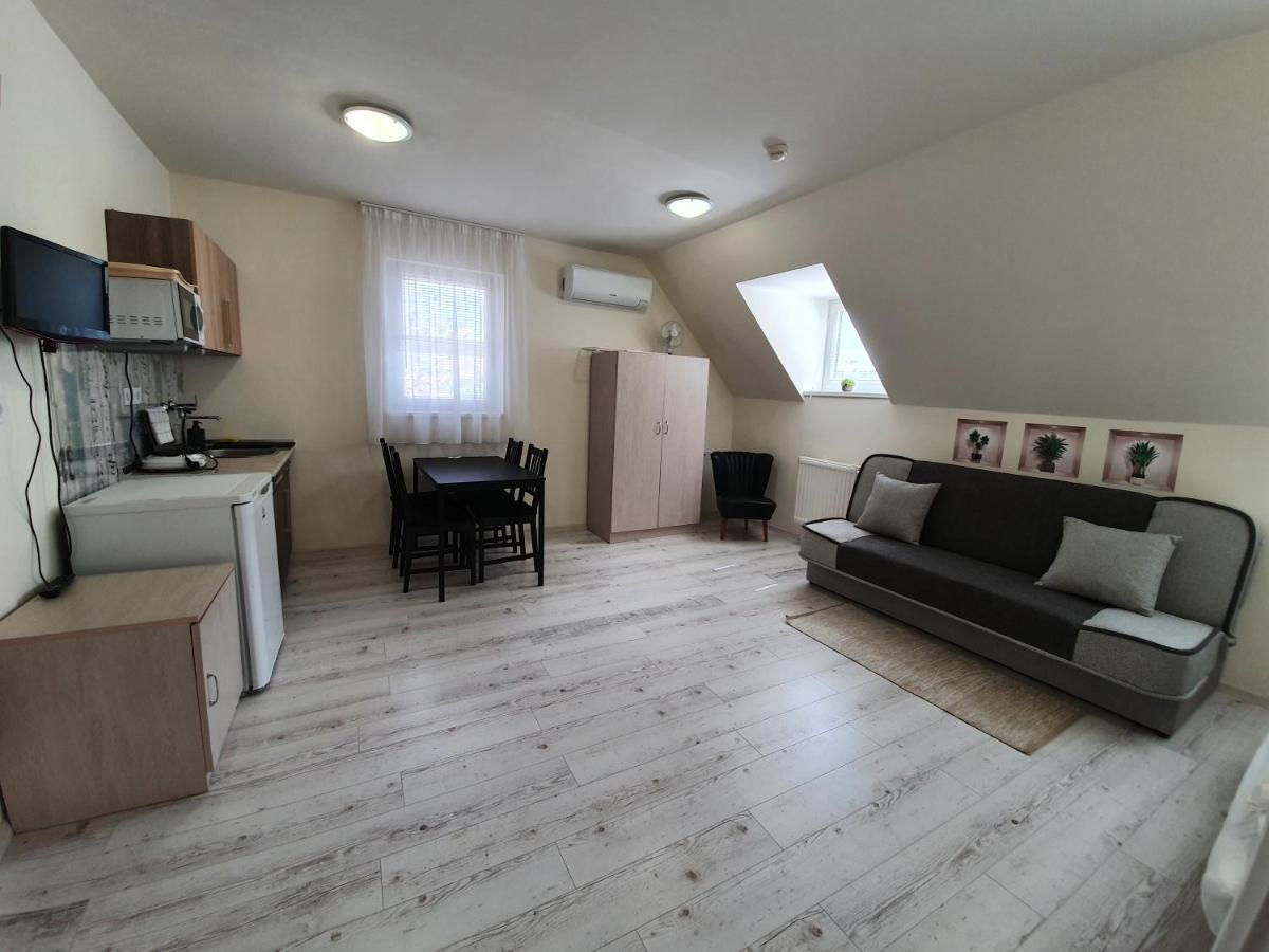 Harmonia Panzio Appartement Bogács Buitenkant foto
